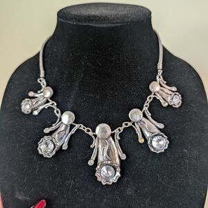 Elegant Silver Necklace with Crystal Accents